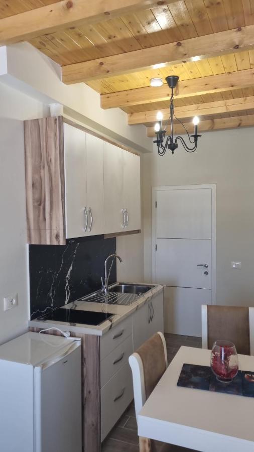 Vila Soleil Vlorë Exteriör bild