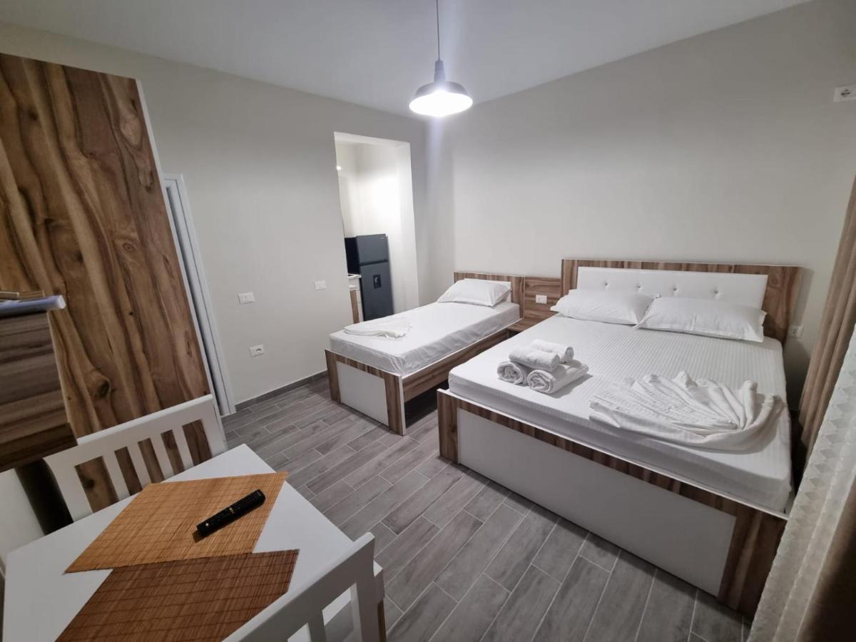 Vila Soleil Vlorë Exteriör bild
