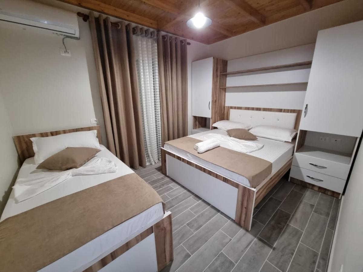 Vila Soleil Vlorë Exteriör bild