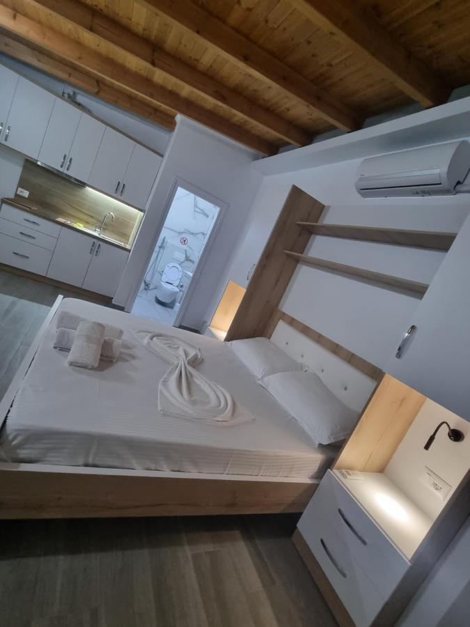 Vila Soleil Vlorë Exteriör bild