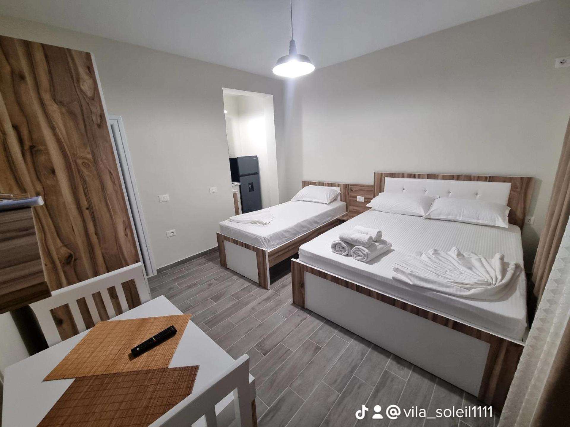 Vila Soleil Vlorë Exteriör bild