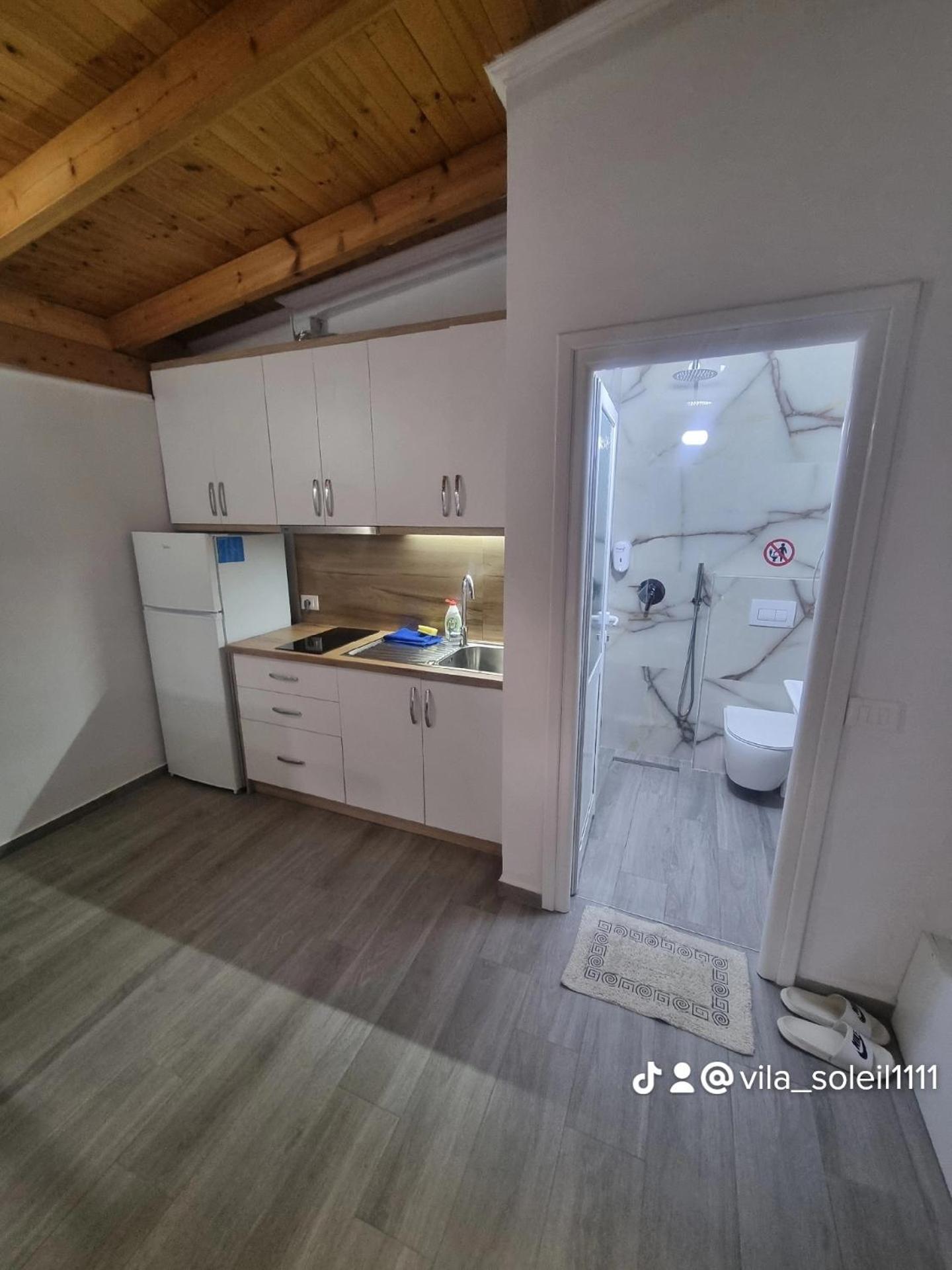 Vila Soleil Vlorë Exteriör bild